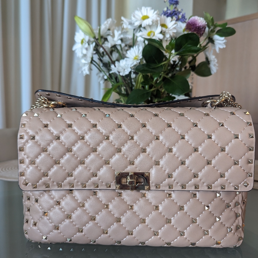 Valentino Garavani Rockstud Spike Medium Quilted Top-Handle Bag